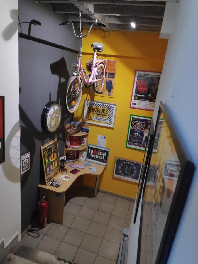 Hostel Log Inn Скопье Экстерьер фото